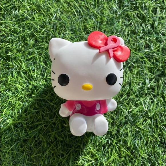 Hello Kitty Funko Pop Figurine Toy #57 brand new box is DAMAGED vintage - Picture 5 of 5